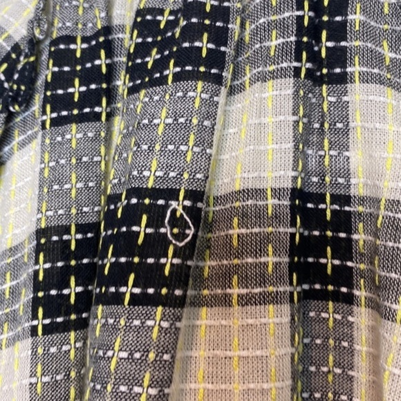 Anthropologie Pilcro Breezy Plaid Button down Size XXS - Picture 9 of 10